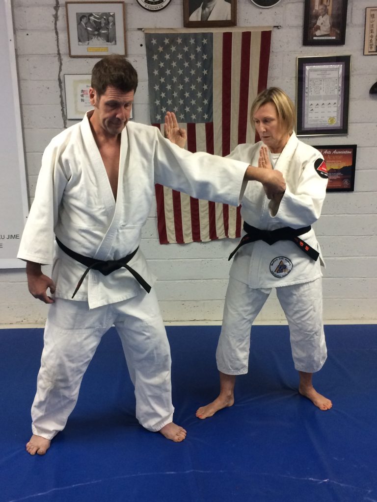 Katate Hazushi Ni (Escape from an inside wrist grip) – Medford Judo Academy