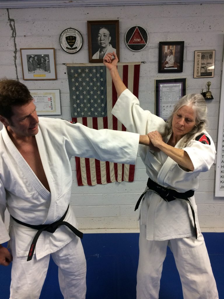 Katate Hazushi Ni (Escape from an inside wrist grip) – Medford Judo Academy